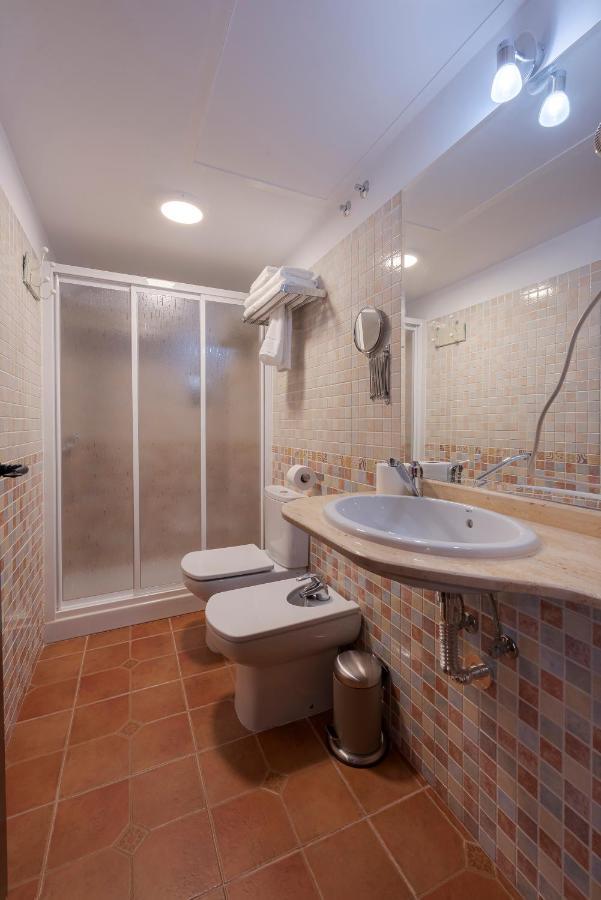 Hostal El Griel No Disponemos De Recepcion Fisica แอร์วาส ภายนอก รูปภาพ